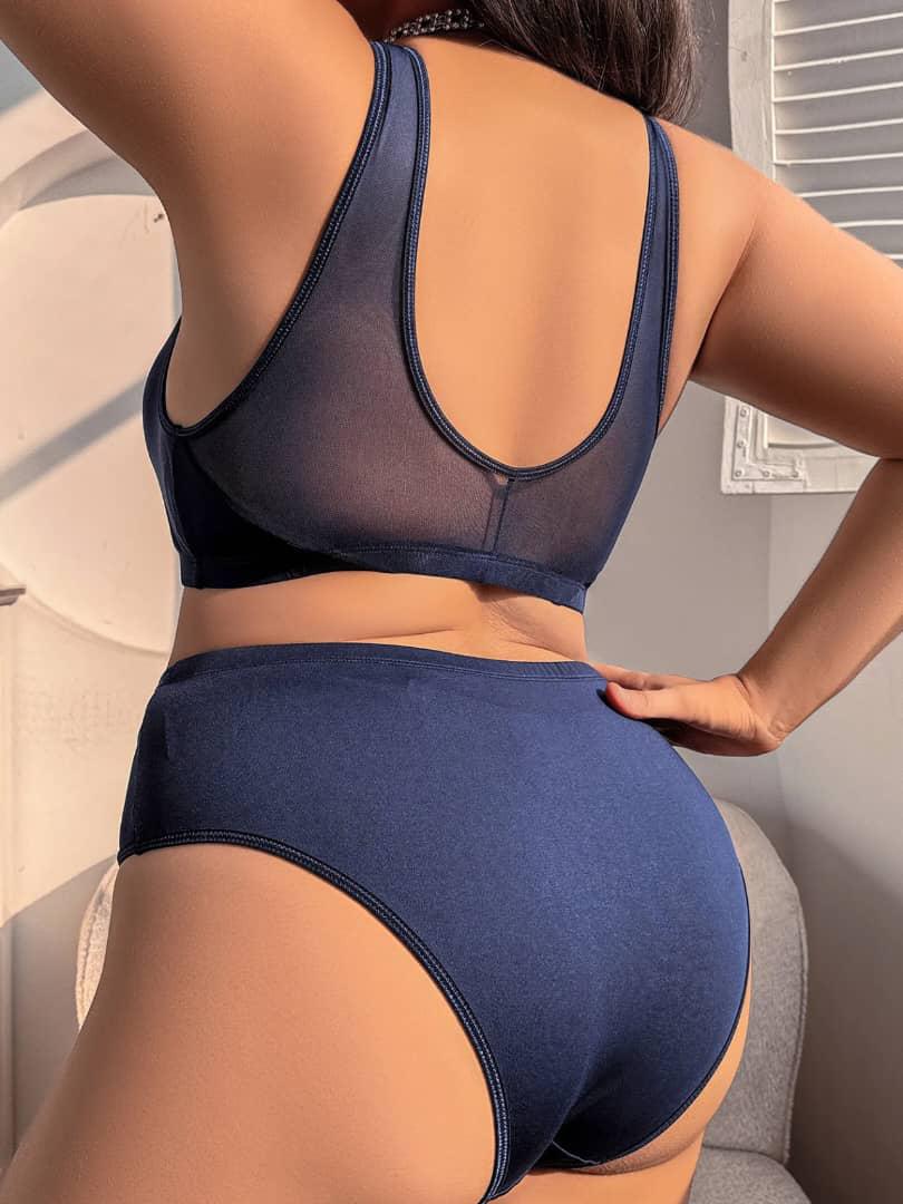 Ensemble décolleté plongeant